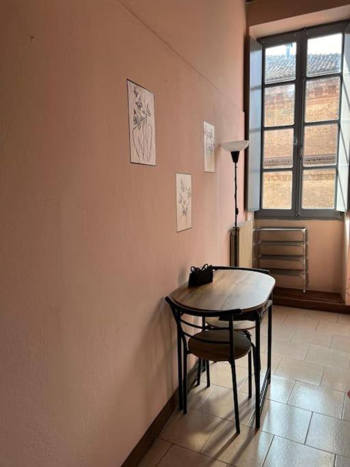 Minimal Studio Con Travi A Vista Plasencia Exterior foto